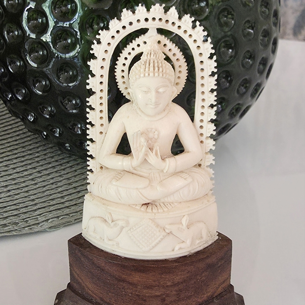 Vintage Carved Intricate Buddha Figurine Altar Prayer's Statue